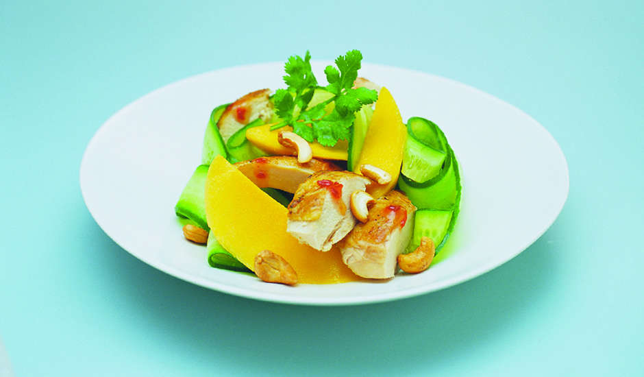 Barbecued-Chicken-and-Mango-Salad-with-Roasted-Cashews