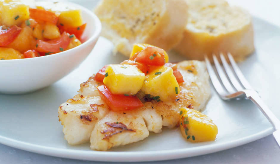 Fish-With-Mango-And-Tomato-Salsa
