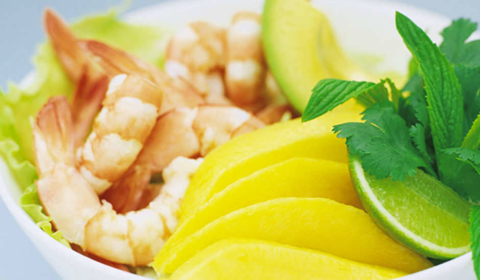 Thai-Style-Prawn-and-Mango-Salad