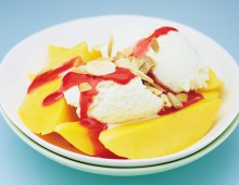 Mango Ice-cream Sundae